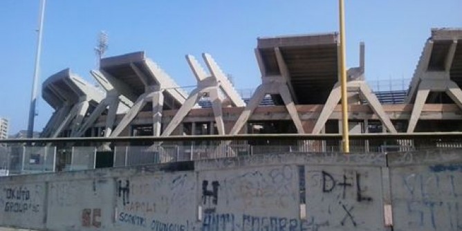 Fumogeni in curva, Daspo a due tifosi del Cagliari