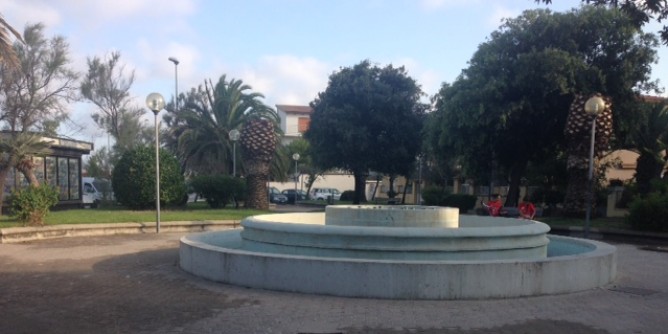 Fontana del Lido in attesa del <i>miracolo</i> 