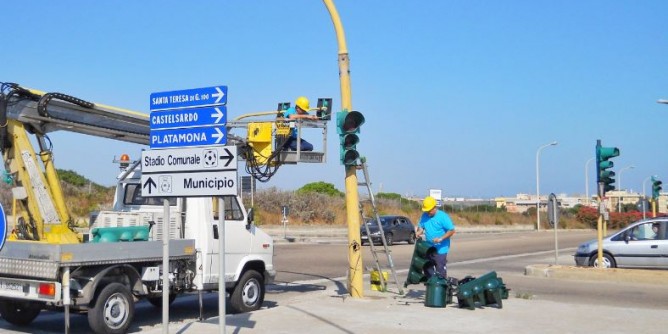 Semafori riattivati allingresso di Porto Torres, ora la rotatoria