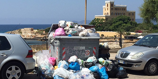 Rifiuti, <i>Ambiente 2.0</i> in bilico. Spunta la <i>Ciclat</i>: cresce lattesa