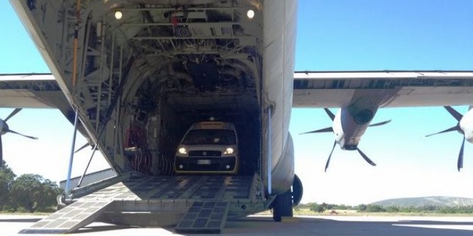 Alghero-Genova: volo della speranza per bimbo