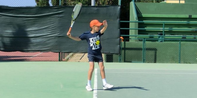 Tennis club Porto Torres riapre le iscrizioni
