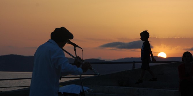 Mauro Uselli in concerto al tramonto