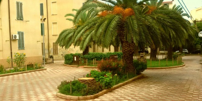 Adotta un' aiuola: SantAgostino c | Foto