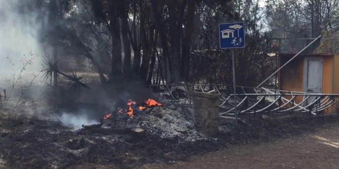 Chiosco distrutto da incendio a Girasole