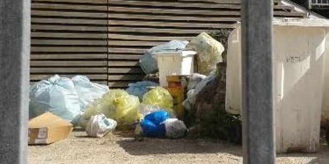 Discarica al Forte, sgombero vicino