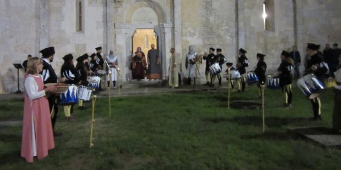 San Gavino, il fascino della ricostruzione storica