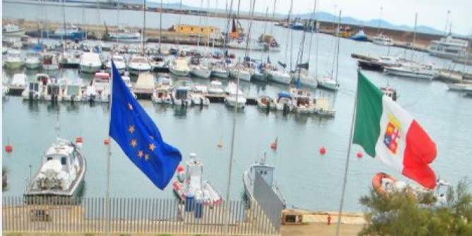 Porto Torres: imbarco per marinaio su una motopesca