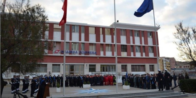 Porto Torres: imbarco per un marinaio sulla Nuraghes