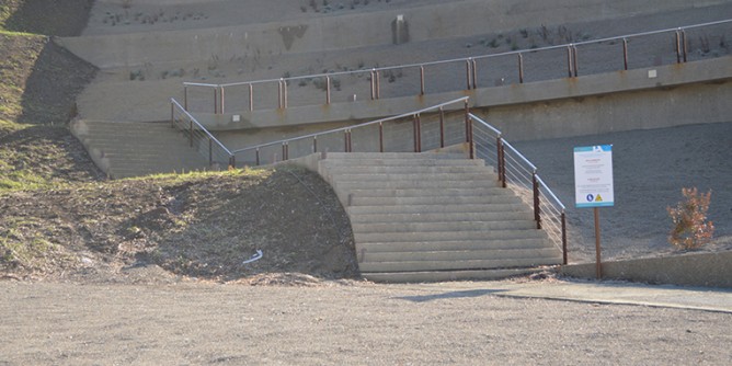 Argentiera, collina spiaggia in sicurezza