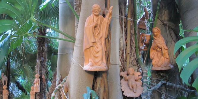 Presepe Ateneo Cagliari dedicato a migranti | Foto