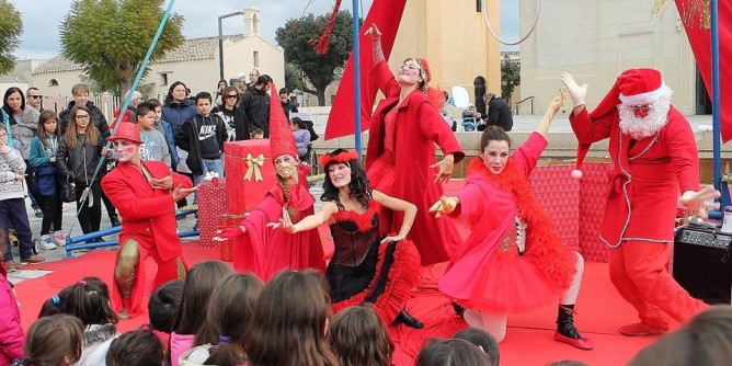 Per i più piccoli, la Befana passa a teatro