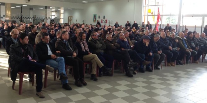 Porto Torres, sciopero: vendita inaccettabile, Eni torni indietro