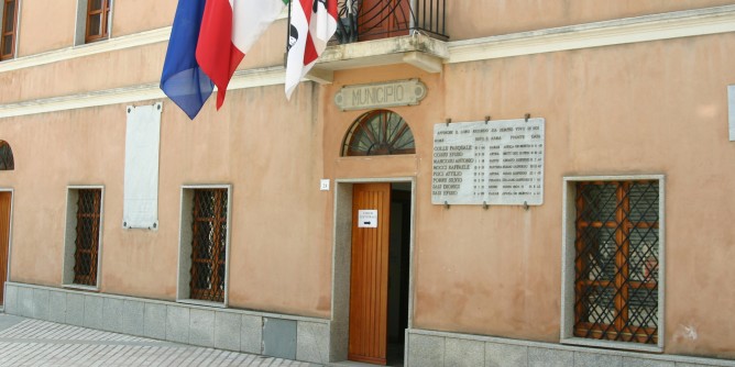 Protesta Sulcis: occupato il Municipio di Villamassargia