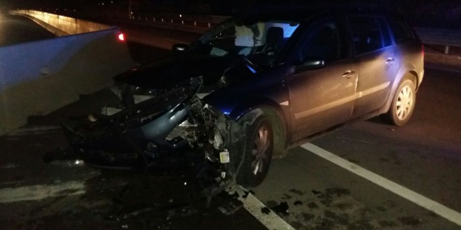 Malore in auto, esce di strada e muore a La Corte