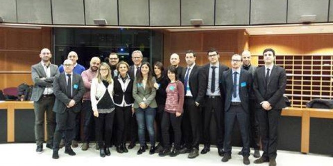 Modolo <i>a scuola</i> a Bruxelles. «Ue opportunità da non perdere»