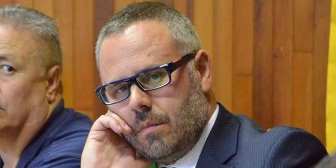 Spari nella notte: attentato al sindaco di Desulo Gigi Littarru