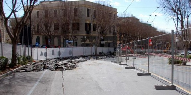 Cede viale Regina Margherita. Al via lavori per un mese