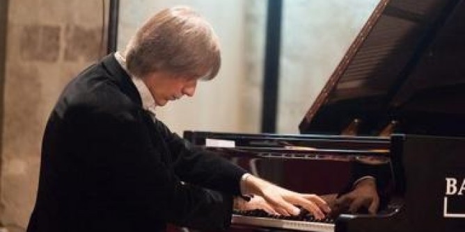A Cagliari, Le Salon de Musique