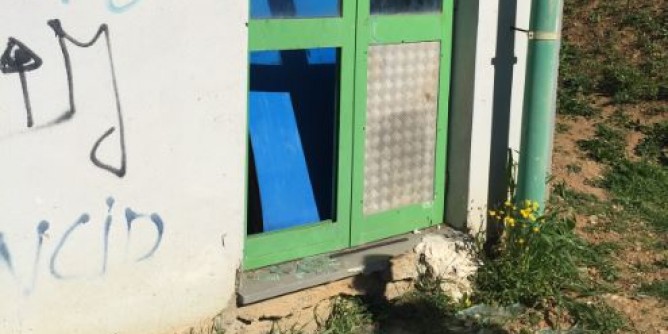Porto Torres: raid vandalico nella palestra di via Brunelleschi