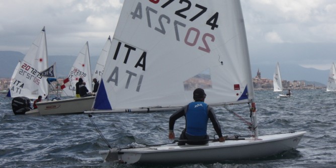 Laser, lo Yacht Club Cagliari trionfa ad Alghero