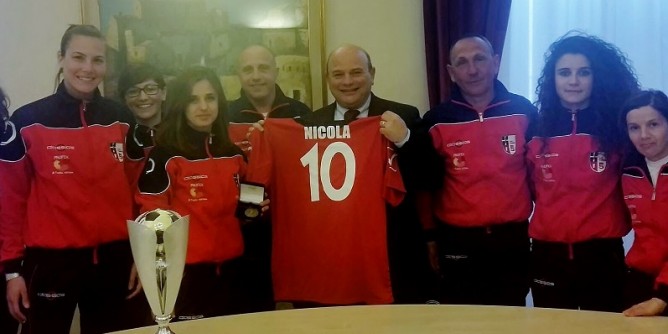 Il sindaco Sanna saluta la Torres a 5