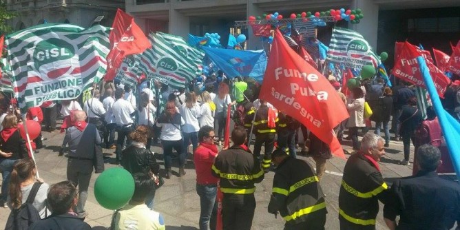 Oggi sciopero generale a Cagliari. Rinnovo contratto per 60mila