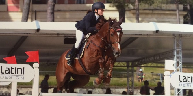 Equitazione: un´algherese terza a Piazza di Siena