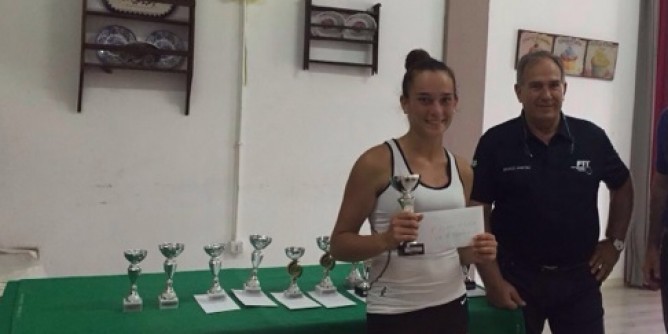 Tennis, l´algherese Elisa Patta cala il tris