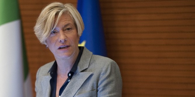 Pratosardo consegna le chiavi della Caserma