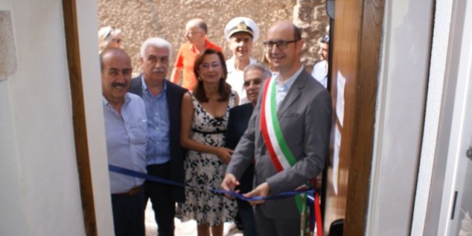 Castelsardo inaugura archivio storico e biblioteca