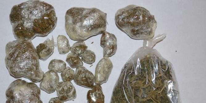 Spaccio di marijuana: coppia fermata al posto di blocco