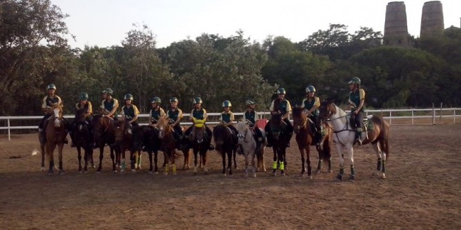 Studenti a cavallo: progetto al Brunelleschi con Atp