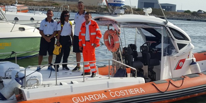 Volontari Cisom su motovedette della Guardia Costiera