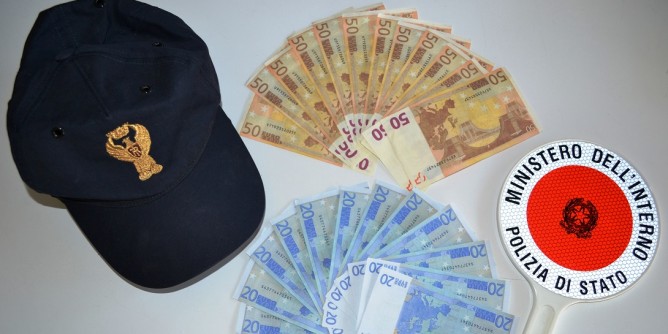 Denaro falso: manette a San Teodoro