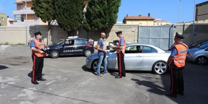 Porto Torres, controlli Carabinieri: 3 persone arrestate e 8 denunciate