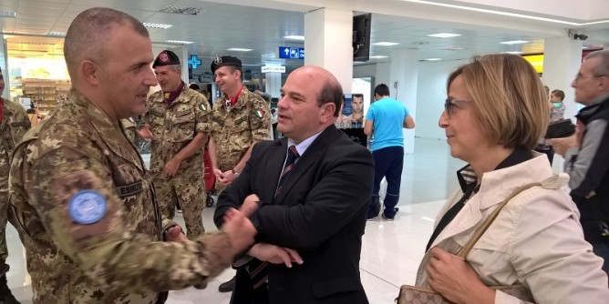 La Brigata Sassari accolta all´Aeroporto di Alghero