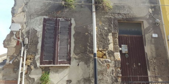 Porto Torres: abitazione evacuata, anziana trasferita nella casa riposo