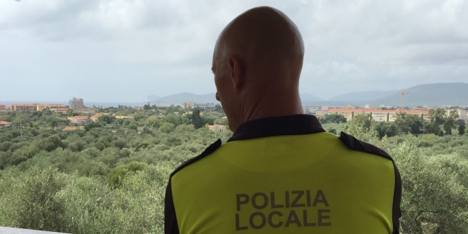 Multe, abusi, sisma: il report 2016. Medaglia-ricordo per Caddeo