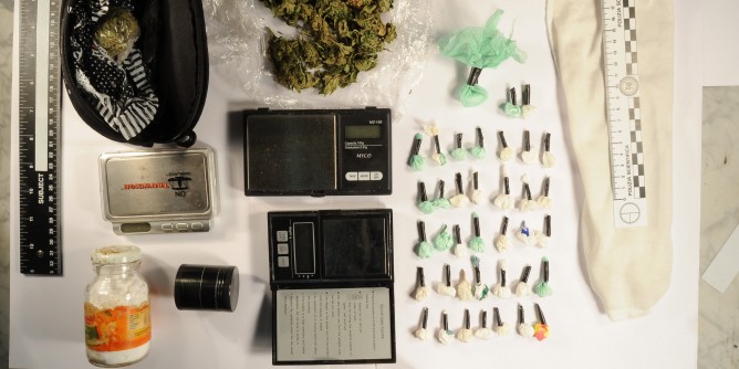 Droga a Nuoro: 24enne in manette