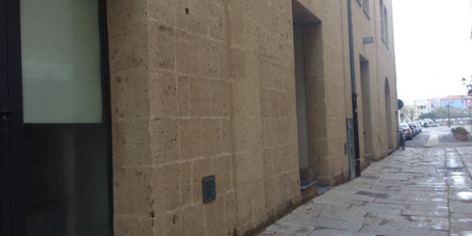 Primi locali <i>no tax</i> ad Alghero. Bando e consegna in estate