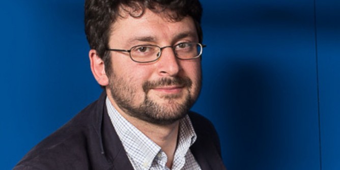 Alessandro Leogrande a Éntula
