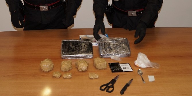 Sequestrati 2,8chili di cocaina ad Olbia: 45enne in manette