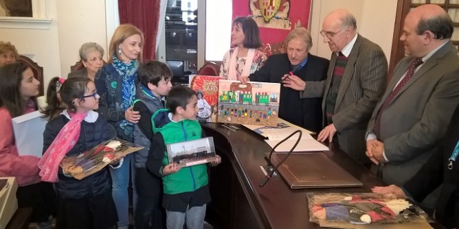Bimbi in treno, premi a Palazzo Ducale