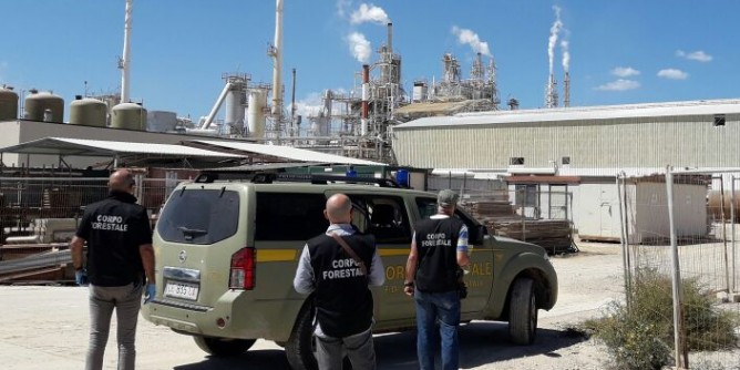 Disastro ambientale: 7 arresti alla Fluorsid