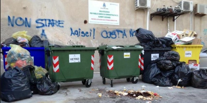 Rifiuti: «troppe inadempienze, l´assessore deve lasciare»