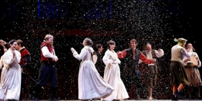 Al liceo Paglietti in scena <i>Molto rumore per nulla</i>