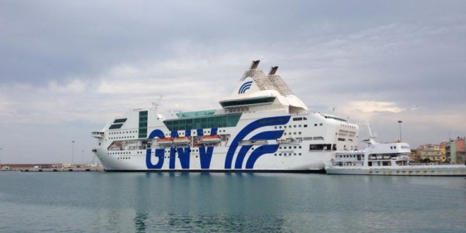 <i>Gnv</i> raddoppia le corse su Porto Torres-Genova