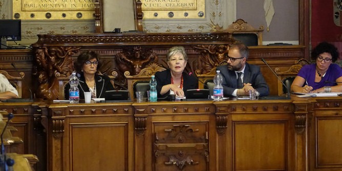 Lavoro: ecco Diamante impresa
