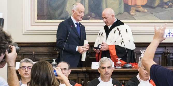 Uniss premia il capo della Polizia